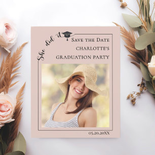 Roze foto afstudeerfeest Save the Date kaart