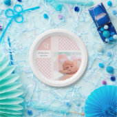 Roze foto geboortedatum Gingham Footprint Papieren Bordje (Feest)