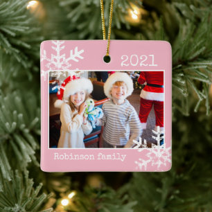 Roze foto Rand White Snowflakes Holiday Keramisch Ornament