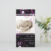 Roze fototemplate nieuwe baby geboorteaankondiging aankondiging (Staand voorkant)