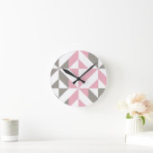 Roze frambozen en zilver Geometric ZigZag Ronde Klok (Huis)