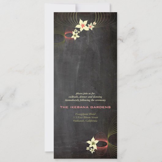 Roze Frangipani Flower Chalkboard Wedding Invite Kaart (Achterkant)