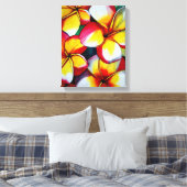 Roze Frangipani Kunstdoek van Sacha Grossel Art Canvas Afdruk (Insitu (Slaapkamer))