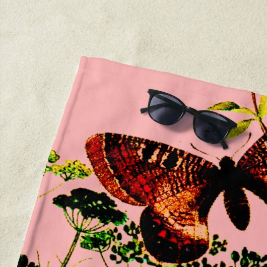 Roze Franse vlinders Strandlaken (In situ)