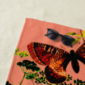 Roze Franse vlinders Strandlaken (In situ)