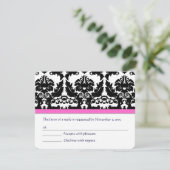 Roze garens zwart Damask Wedding RSVP (Staand voorkant)