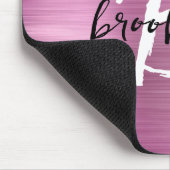 Roze geborsteld metaal zwart wit script monogram muismat (Hoek)