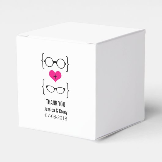 Roze Geeky Glasses Wedding Favor Boxes Bedankdoosjes (Voorkant Zijde)