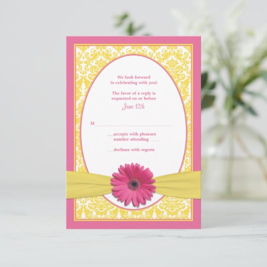 Roze Geel Gerbera Daisy Wedding Reply Kaart (Staand voorkant)