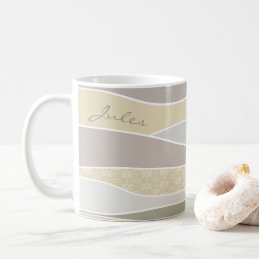 Roze Geel Groen Curve Stripe Abstracte Golven Naam Koffiemok (Met donut)