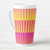 Roze Geel Oranje Gestreepte Patroon Latte Mok (Linkerhoek)