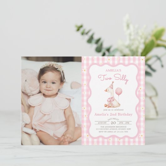 Roze Gekke Gans Daisy Gingham 2e verjaardag foto Kaart (Staand voorkant)