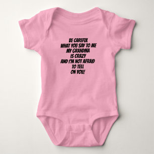 Roze gekke oma baby t-shirt