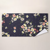 roze gele en bruine bloemen met groene streep badhanddoek (Badhanddoek)