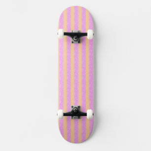 Roze geometrisch persoonlijk skateboard
