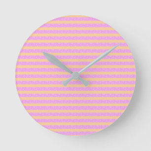 Roze geometrisch  ronde klok