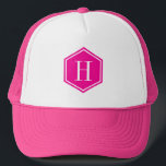 Roze Geometrische octagon Monogram Trucker Pet<br><div class="desc">Elegant eenvoudig roze geometrische octagonvorm met aanpasbaar monogram.</div>