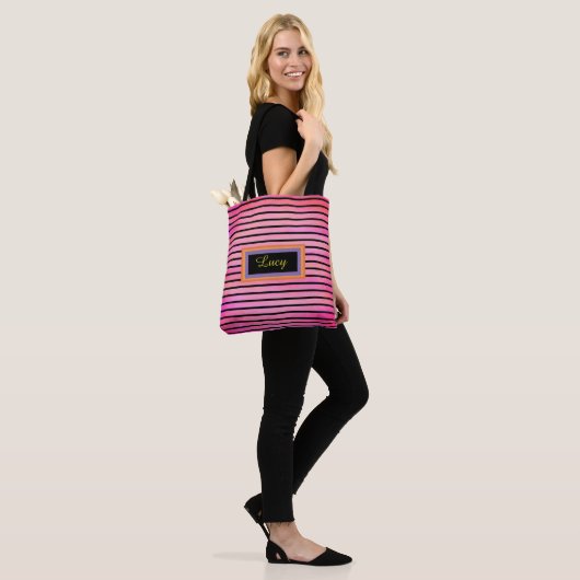 Roze gepersonaliseerde canvas tas (Op model)