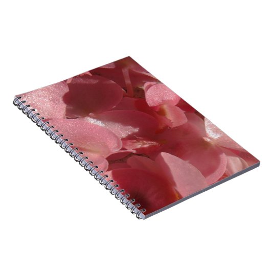 Roze geranium: bijna stevig lichtroze notitieboek (Rechterzijde)