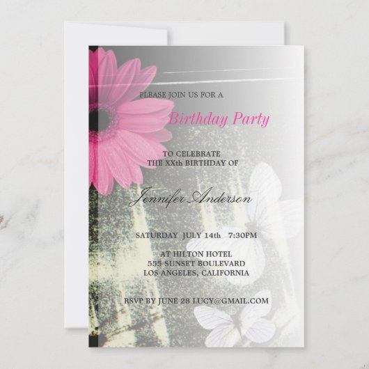 Roze Gerber Madeliefje Vlinder Droom Verjaardagsfe Kaart (Achterkant)