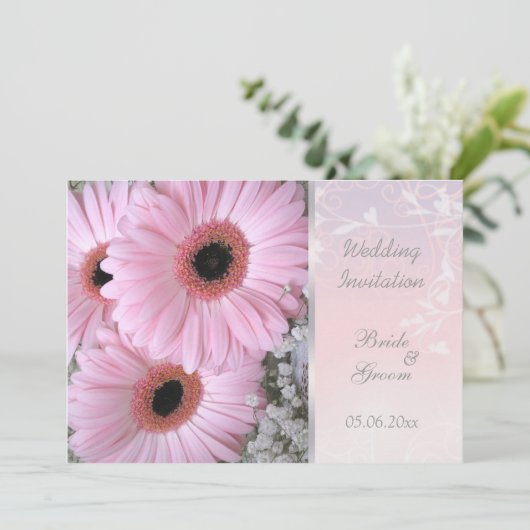 Roze Gerbera daisy Wedding Uitnodiging (Staand voorkant)