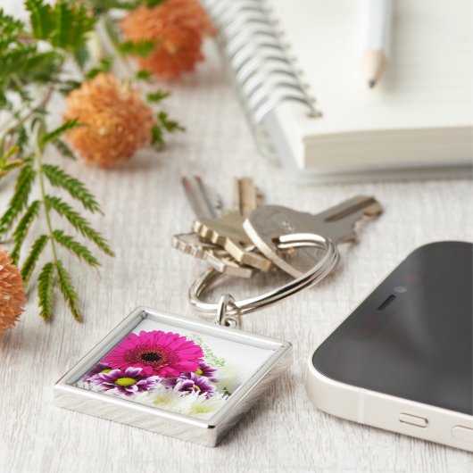 Roze Gerbera Flower Sleutelhanger (Zijkant)