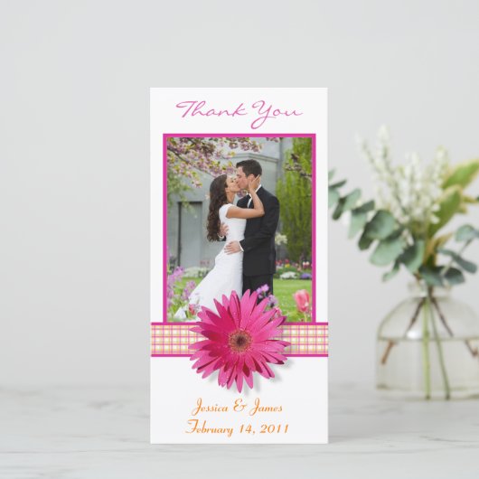Roze Gerbera-Margriet Geruite Lint Trouw Huwelijk  Bedankkaart (Staand voorkant)