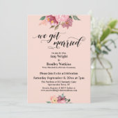 Roze geschilderde bloemen We Zijn Getrouwd Script, Kaart (Staand voorkant)