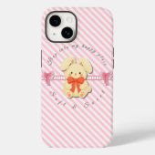 Roze gestreepte zachte Bunny iPhone 14 hoesje (Achterkant)