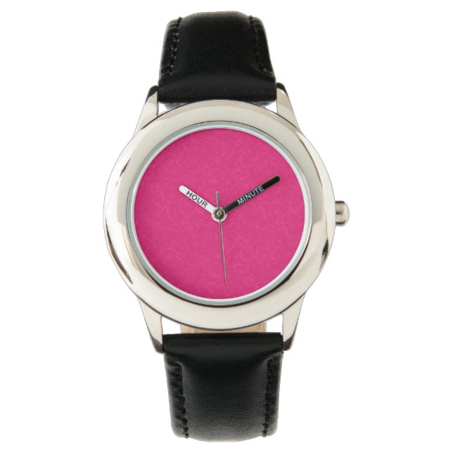 Roze gestructureerd oppervlak met subtiel draaiend horloge (Voorkant)