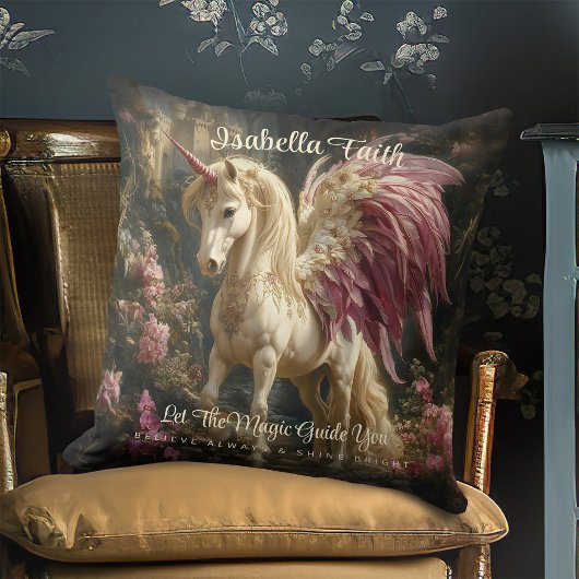 Roze Gevleugelde Eenhoorn Woudlandschap Kussen