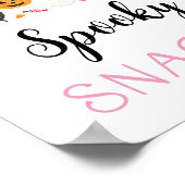 Roze Ghost Halloween Spooky Snacks Sign Poster (Hoek)
