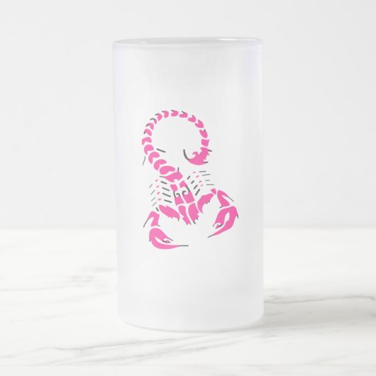 Roze giftige schorpioen zeer venomeus insect matglas bierpul (Center)