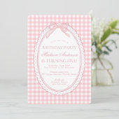 Roze Gingham Coquette Strik Verjaardagsfeestje Kaart (Staand voorkant)