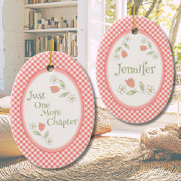 Roze Gingham "Eén Hoofdstuk Maar" Persoonlijk  Keramisch Ornament