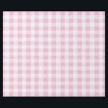Roze gingham inpakpapier<br><div class="desc">Een roze gingham inpakpapier voegt een vleugje charme en elegantie toe aan elk geschenk! Met een klassiek geruit patroon in zachte tinten roze, is dit inpakpapier ideaal voor vrijgezellenfeesten, vrijgezellenfeesten of een lief feest. Of het nu wordt gebruikt om kleine geschenken of grotere verpakkingen in te pakken, het tijdloze en...</div>