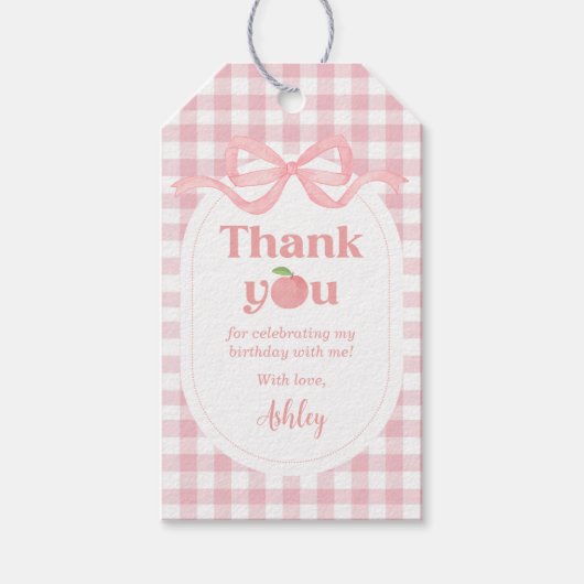 Roze Gingham Perzik Eerste Verjaardag Cadeaulabel (Voorkant)