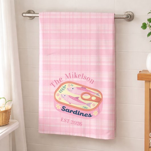 Roze Gingham Sardines Aangepaste Familienaam Badhanddoek