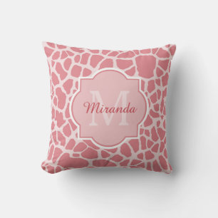 Roze Giraffe patroon met monogram en naam Kussen
