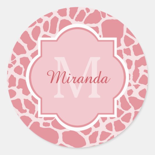 Roze Giraffe patroon met monogram en naam Ronde Sticker (Voorkant)