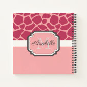 Roze Giraffe Patroon Notitieboek (Achterkant)