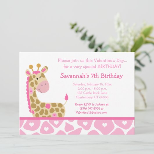 Roze Giraffe Valentijnsdag Birthday Kaart (Staand voorkant)