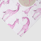 Roze Giraffes Baby shower Monogram Letter Initiaal Tissuepapier (Detail)