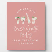 Roze, girale, moderne script bachelorette sanitize fotoplaat (Voorkant)