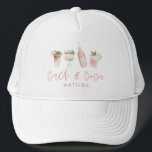 roze girly bach & booze bachelorette weekend chic trucker pet<br><div class="desc">roze girly bach & booze bachelorette weekeinde chic modern stijlvol design . Mooie,  klastige illustraties,  deel van een collectie.</div>