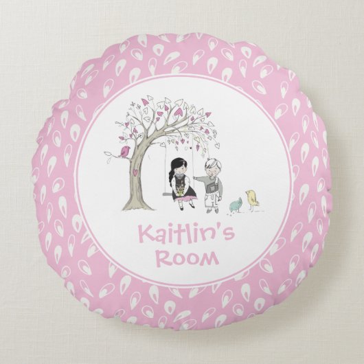 Roze Girly Kinder Vogelboomschommel gepersonalisee Rond Kussen (Voorkant)