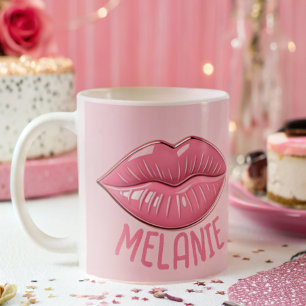 Roze glanzende lippen gevormd gepersonaliseerd koffiemok