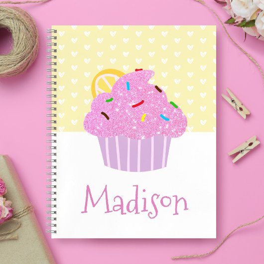 Roze Glitter Cupcake Witte Hartjes op Gele Naam Notitieboek