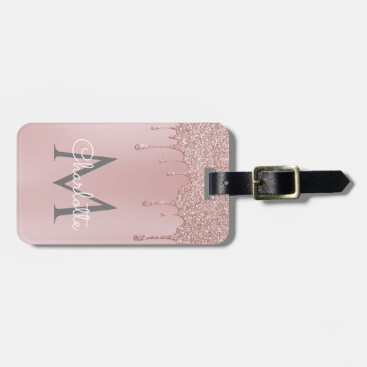 Roze Glitter Drift Monogram Elegant Girly Script Bagagelabel (Voorkant horizontaal)