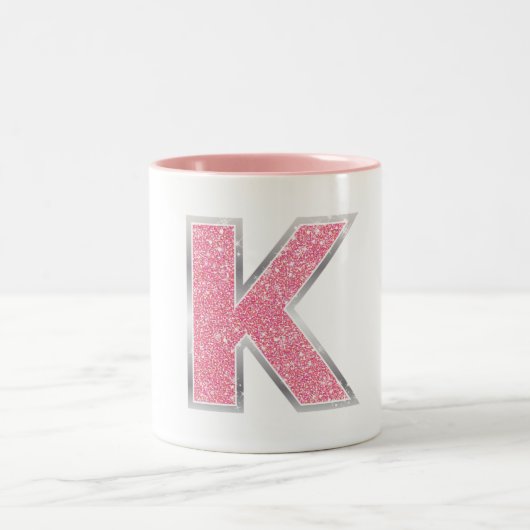 Roze Glitter letter K Tweekleurige Koffiemok (Center)